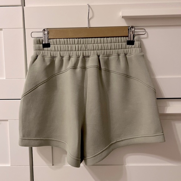 Spanx AirEssentials 4-Inch Shorts - Matcha - Picture 5 of 7